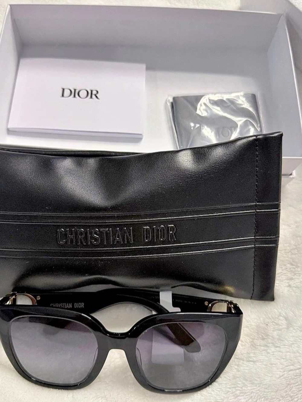 Dior 30Montaigne S10 Black Sunglasses NWT